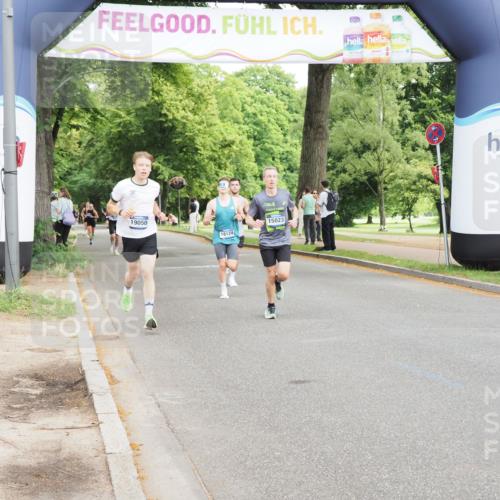 29.06.2025 - hella hamburg halbmarathon MichiJ http://msf.ph/oto/8178370 29.06.2025 10:16:56 Zwischen KM18-KM19 15023, 18124, 18692, 19050 meine-sportfotos.de