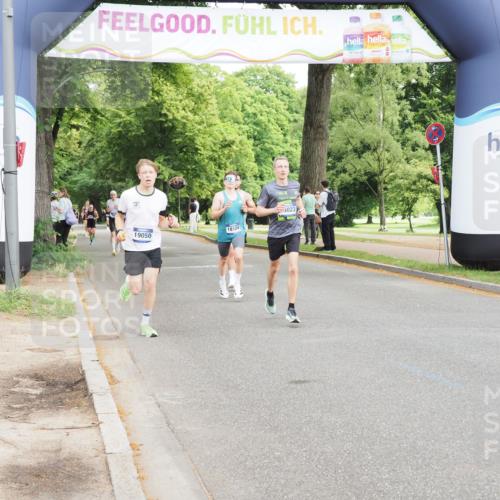 29.06.2025 - hella hamburg halbmarathon MichiJ http://msf.ph/oto/8178405 29.06.2025 10:16:56 Zwischen KM18-KM19 15023, 18124, 18692, 19050 meine-sportfotos.de