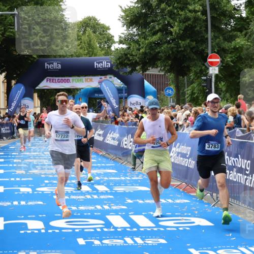29.06.2025 - hella hamburg halbmarathon Zöllner http://msf.ph/oto/8178497 29.06.2025 10:38:59 Ziel 2980, 3136, 3783, 6682, 8958, 11447, 13137, 15257, 15561, 15873, 17722 meine-sportfotos.de