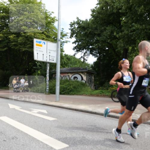 29.06.2025 - hella hamburg halbmarathon Yannick Fuchs http://msf.ph/oto/8178517 29.06.2025 10:28:21 20KM 1053, 1910, 1959, 2243, 2746, 2836, 4246, 4602, 5193, 6473, 8956, 13618, 14289, 14310, 14466, 14784, 14975, 15268, 15326, 15887, 16724, 16755, 16881, 16931, 17802, 18455, 18687, 18731, 18854 meine-sportfotos.de