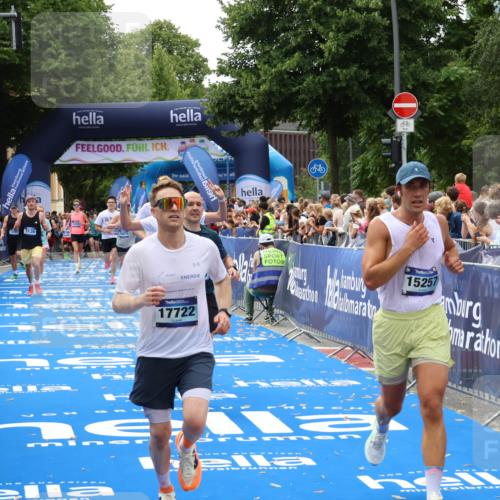 29.06.2025 - hella hamburg halbmarathon Zöllner http://msf.ph/oto/8178536 29.06.2025 10:39:00 Ziel 2980, 3136, 3783, 4359, 6682, 8958, 11447, 13137, 15257, 15561, 15873, 17722, 18734, 19151 meine-sportfotos.de