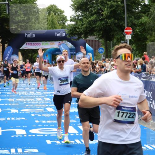 29.06.2025 - hella hamburg halbmarathon Zöllner http://msf.ph/oto/8178559 29.06.2025 10:39:01 Ziel 1164, 2980, 3136, 3783, 4359, 6682, 8958, 11447, 13137, 15257, 15561, 15873, 17722, 18734, 19151 meine-sportfotos.de