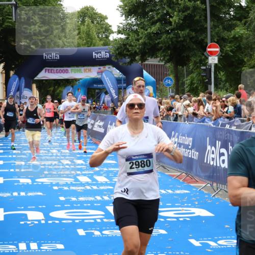 29.06.2025 - hella hamburg halbmarathon Zöllner http://msf.ph/oto/8178597 29.06.2025 10:39:02 Ziel 1164, 1803, 2262, 2980, 3136, 4359, 6682, 8958, 11447, 13137, 15561, 15873, 18734, 19151 meine-sportfotos.de