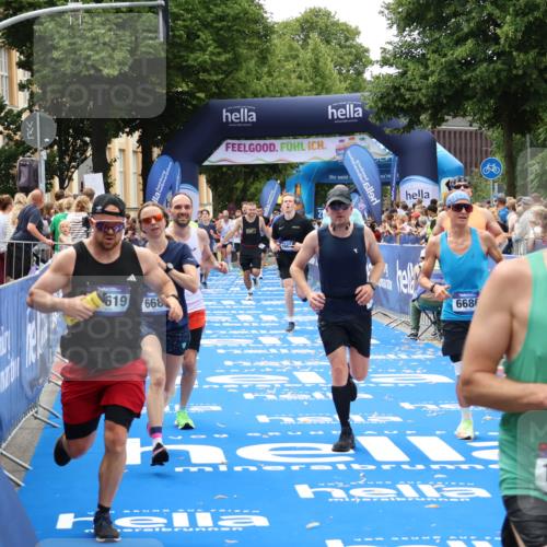 29.06.2025 - hella hamburg halbmarathon Zöllner http://msf.ph/oto/8178937 29.06.2025 10:39:13 Ziel 1445, 3282, 4759, 6686, 6687, 11305, 11619, 12137, 13729, 14311, 15556, 16656, 16820, 17668, 18149, 18547 meine-sportfotos.de
