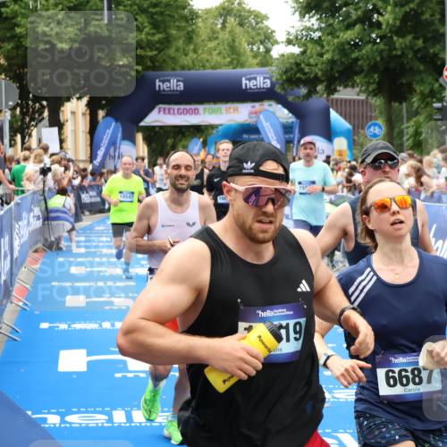 29.06.2025 - hella hamburg halbmarathon Zöllner http://msf.ph/oto/8178987 29.06.2025 10:39:14 Ziel 1445, 3282, 4759, 5752, 6686, 6687, 11305, 11619, 12137, 13729, 14311, 15556, 16656, 17668, 18149, 18547 meine-sportfotos.de
