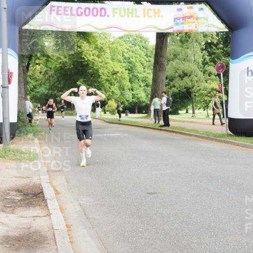 29.06.2025 - hella hamburg halbmarathon MichiJ http://msf.ph/oto/8179070 29.06.2025 10:17:00 Zwischen KM18-KM19 15023, 18124, 18692, 19050 meine-sportfotos.de