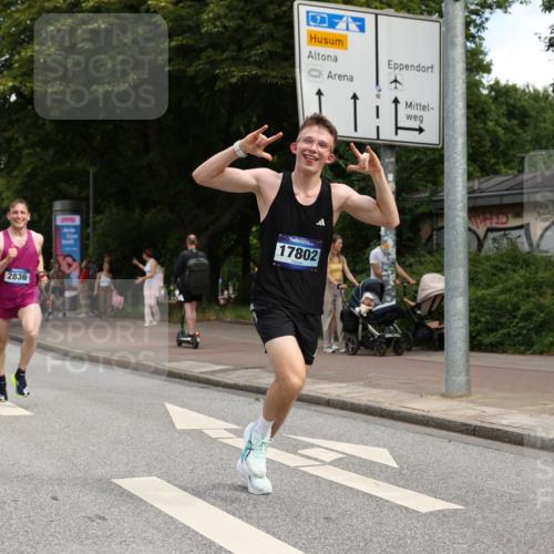 29.06.2025 - hella hamburg halbmarathon Yannick Fuchs http://msf.ph/oto/8179168 29.06.2025 10:28:26 20KM 1053, 1396, 1959, 2243, 2836, 4246, 4602, 5193, 8312, 8956, 11227, 12595, 13618, 14289, 14310, 14466, 14784, 14975, 15268, 15326, 15887, 16724, 16755, 16931, 17191, 17802, 18455, 18731, 18854 meine-sportfotos.de