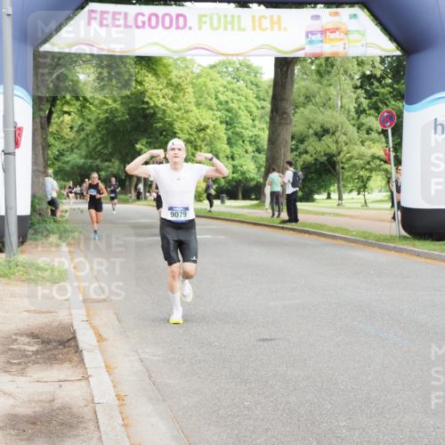 29.06.2025 - hella hamburg halbmarathon MichiJ http://msf.ph/oto/8179240 29.06.2025 10:17:00 Zwischen KM18-KM19 15023, 18124, 18692, 19050 meine-sportfotos.de