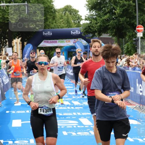 29.06.2025 - hella hamburg halbmarathon Zöllner http://msf.ph/oto/8179242 29.06.2025 10:39:21 Ziel 2044, 4565, 5752, 6037, 8319, 8925, 11305, 12046, 13479, 13729, 14311, 14359, 15866, 17646, 17668 meine-sportfotos.de