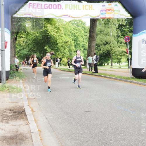 29.06.2025 - hella hamburg halbmarathon MichiJ http://msf.ph/oto/8179470 29.06.2025 10:17:03 Zwischen KM18-KM19 9079, 12341, 15023, 18124, 18692, 19050 meine-sportfotos.de