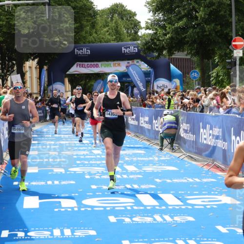 29.06.2025 - hella hamburg halbmarathon Zöllner http://msf.ph/oto/8179506 29.06.2025 10:39:28 Ziel 1343, 2546, 2972, 6037, 6152, 8346, 12335, 12372, 14359, 15013, 15866 meine-sportfotos.de
