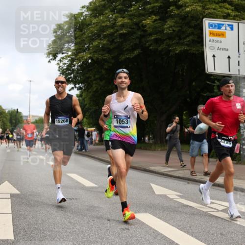 29.06.2025 - hella hamburg halbmarathon Yannick Fuchs http://msf.ph/oto/8179963 29.06.2025 10:28:35 20KM 1053, 1396, 1743, 2243, 2836, 4246, 5193, 8312, 9345, 10865, 11227, 12595, 13066, 13493, 13494, 13618, 14289, 14310, 14784, 15268, 15326, 15887, 16243, 16724, 16755, 17191, 17489, 18099, 18906 meine-sportfotos.de