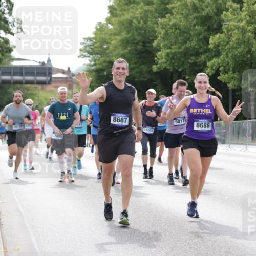 29.06.2025 - hella hamburg halbmarathon Jannik Wohlers http://msf.ph/oto/8179969 29.06.2025 10:22:47 Lombardsbrücke 1362, 2925, 3029, 4190, 4266, 4728, 4793, 6502, 6578, 6784, 6785, 6849, 7891, 8687, 8688, 8716, 8918, 8920, 9133, 9301, 9877, 9913, 10739, 11798, 12025, 12073, 12265, 13560, 14041, 14338, 14821, 16416, 16558, 16565, 16566, 17013, 17099, 17207, 17299, 17657, 17719 meine-sportfotos.de