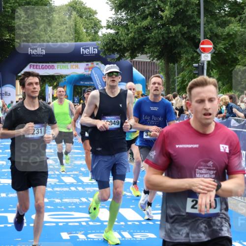 29.06.2025 - hella hamburg halbmarathon Zöllner http://msf.ph/oto/8179998 29.06.2025 10:30:41 Ziel 2460, 2851, 3845, 7231, 7481, 8318, 11413, 12049, 15253, 17322, 18235 meine-sportfotos.de