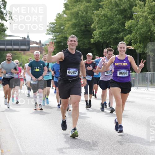 29.06.2025 - hella hamburg halbmarathon Jannik Wohlers http://msf.ph/oto/8180000 29.06.2025 10:22:47 Lombardsbrücke 1362, 2925, 3029, 4190, 4266, 4728, 4793, 6502, 6578, 6784, 6785, 6849, 7891, 8687, 8688, 8716, 8918, 8920, 9133, 9301, 9877, 9913, 10739, 11798, 12025, 12073, 12265, 13560, 14041, 14338, 14821, 16416, 16558, 16565, 16566, 17013, 17099, 17207, 17299, 17657, 17719 meine-sportfotos.de