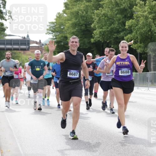 29.06.2025 - hella hamburg halbmarathon Jannik Wohlers http://msf.ph/oto/8180039 29.06.2025 10:22:47 Lombardsbrücke 1362, 2925, 3029, 4190, 4266, 4728, 4793, 6502, 6578, 6784, 6785, 6849, 7891, 8687, 8688, 8716, 8918, 8920, 9133, 9301, 9877, 9913, 10739, 11798, 12025, 12073, 12265, 13560, 14041, 14338, 14821, 16416, 16558, 16565, 16566, 17013, 17099, 17207, 17299, 17657, 17719 meine-sportfotos.de