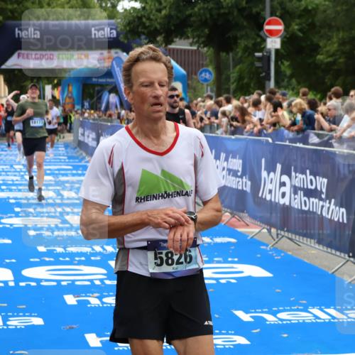 29.06.2025 - hella hamburg halbmarathon Zöllner http://msf.ph/oto/8180408 29.06.2025 10:31:12 Ziel 3201, 5826, 10017, 10929, 13754, 18177 meine-sportfotos.de