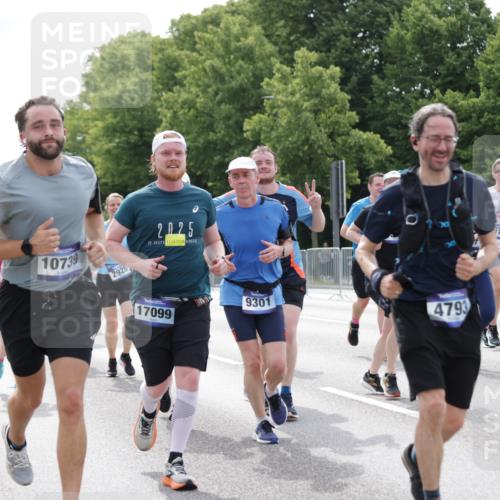 29.06.2025 - hella hamburg halbmarathon Jannik Wohlers http://msf.ph/oto/8180432 29.06.2025 10:22:51 Lombardsbrücke 1362, 2925, 4190, 4266, 4728, 4793, 6502, 6578, 6849, 7820, 8687, 8688, 8716, 8918, 8920, 9301, 9877, 10739, 11798, 11879, 12025, 12073, 12265, 14041, 14265, 14338, 14821, 16416, 16558, 17013, 17099, 17207, 17299, 17719 meine-sportfotos.de