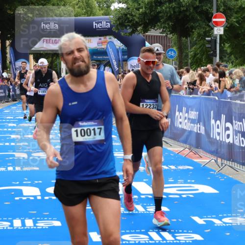 29.06.2025 - hella hamburg halbmarathon Zöllner http://msf.ph/oto/8180602 29.06.2025 10:31:21 Ziel 3955, 4812, 10017, 10298, 11857, 12232, 14450, 14548, 19042 meine-sportfotos.de