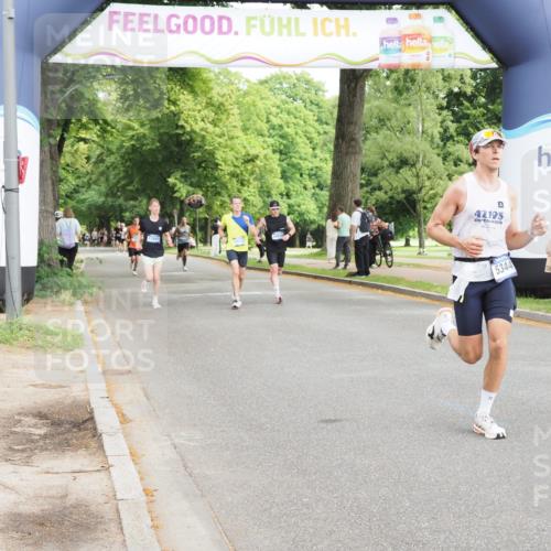 29.06.2025 - hella hamburg halbmarathon MichiJ http://msf.ph/oto/8180695 29.06.2025 10:17:13 Zwischen KM18-KM19 1065, 5344, 15136 meine-sportfotos.de