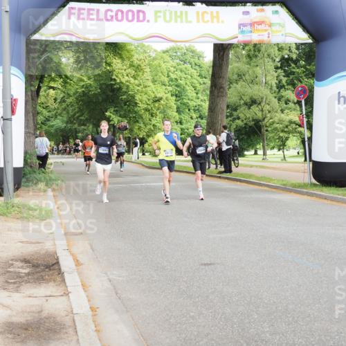 29.06.2025 - hella hamburg halbmarathon MichiJ http://msf.ph/oto/8180754 29.06.2025 10:17:14 Zwischen KM18-KM19 1065, 5344 meine-sportfotos.de