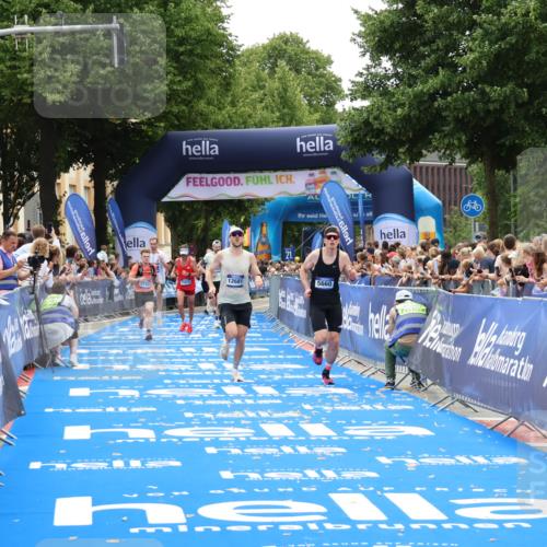 29.06.2025 - hella hamburg halbmarathon Zöllner http://msf.ph/oto/8180873 29.06.2025 10:31:38 Ziel 5660, 7793, 12681, 13617, 15835 meine-sportfotos.de