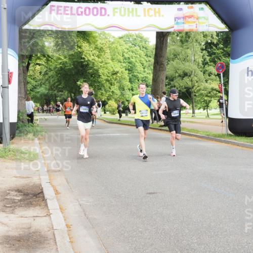 29.06.2025 - hella hamburg halbmarathon MichiJ http://msf.ph/oto/8180895 29.06.2025 10:17:14 Zwischen KM18-KM19 1065, 5344 meine-sportfotos.de
