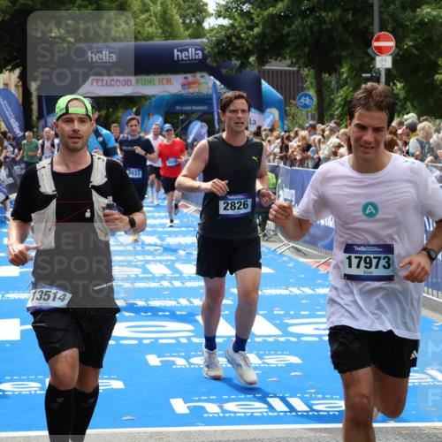 29.06.2025 - hella hamburg halbmarathon Zöllner http://msf.ph/oto/8180953 29.06.2025 10:40:11 Ziel 2826, 4381, 5007, 5409, 5508, 5916, 7495, 8933, 12091, 13514, 13667, 15424, 17973, 18979 meine-sportfotos.de