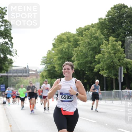29.06.2025 - hella hamburg halbmarathon Jannik Wohlers http://msf.ph/oto/8181316 29.06.2025 10:22:56 Lombardsbrücke 1362, 2925, 4728, 4793, 6502, 6849, 7820, 8687, 8688, 8716, 8918, 8920, 9301, 9877, 10739, 11798, 11879, 12073, 12874, 14265, 14338, 14510, 14512, 14821, 16416, 16558, 17013, 17099, 17207, 17299, 17719, 18089, 18332 meine-sportfotos.de