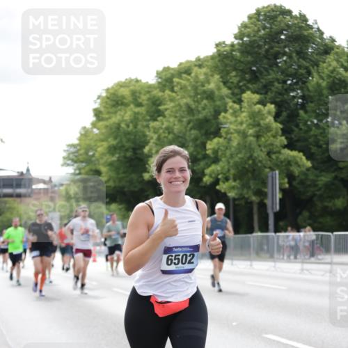29.06.2025 - hella hamburg halbmarathon Jannik Wohlers http://msf.ph/oto/8181470 29.06.2025 10:22:56 Lombardsbrücke 1362, 2925, 4728, 4793, 6502, 6849, 7820, 8687, 8688, 8716, 8918, 8920, 9301, 9877, 10739, 11798, 11879, 12073, 12874, 14265, 14338, 14510, 14512, 14821, 16416, 16558, 17013, 17099, 17207, 17299, 17719, 18089, 18332 meine-sportfotos.de