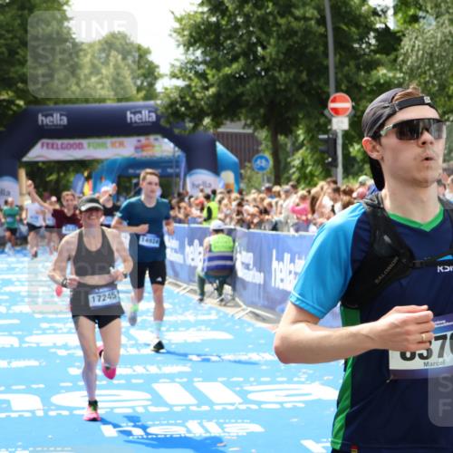 29.06.2025 - hella hamburg halbmarathon Zöllner http://msf.ph/oto/8181535 29.06.2025 10:40:30 Ziel 6649, 7284, 8370, 8966, 10978, 12540, 14924, 15247, 17214, 17245, 17916 meine-sportfotos.de