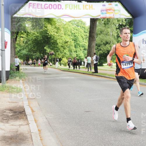 29.06.2025 - hella hamburg halbmarathon MichiJ http://msf.ph/oto/8181666 29.06.2025 10:17:20 Zwischen KM18-KM19 2203, 10848, 14757, 14828, 17893, 18037 meine-sportfotos.de
