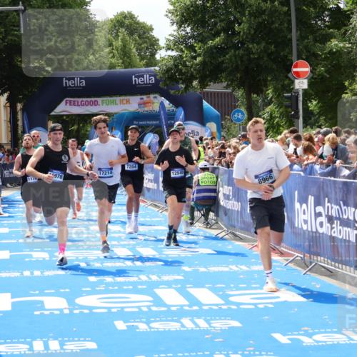 29.06.2025 - hella hamburg halbmarathon Zöllner http://msf.ph/oto/8181832 29.06.2025 10:40:36 Ziel 7284, 8966, 10978, 11767, 12365, 12540, 15015, 15164, 15542, 17214, 17724, 18192 meine-sportfotos.de