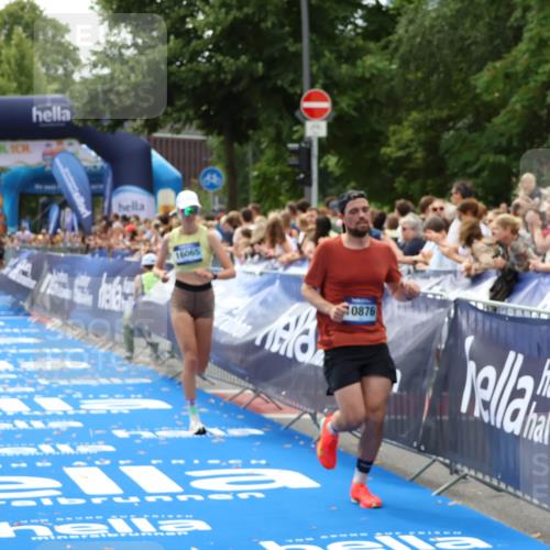 29.06.2025 - hella hamburg halbmarathon Zöllner http://msf.ph/oto/8181923 29.06.2025 10:32:24 Ziel 7845, 10484, 10876, 16065 meine-sportfotos.de