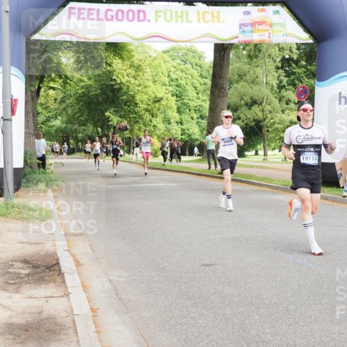 29.06.2025 - hella hamburg halbmarathon MichiJ http://msf.ph/oto/8181965 29.06.2025 10:17:27 Zwischen KM18-KM19 2203, 9804, 13941, 14757, 14828, 19114 meine-sportfotos.de