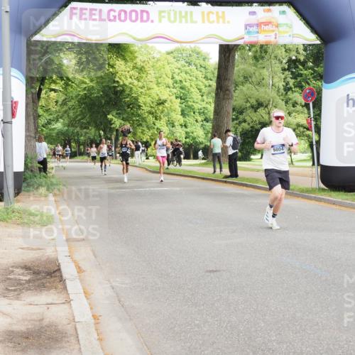 29.06.2025 - hella hamburg halbmarathon MichiJ http://msf.ph/oto/8182038 29.06.2025 10:17:27 Zwischen KM18-KM19 2203, 9804, 13941, 14757, 14828, 19114 meine-sportfotos.de