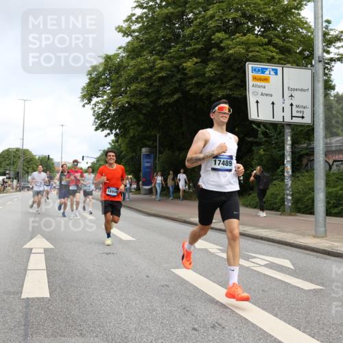 29.06.2025 - hella hamburg halbmarathon Yannick Fuchs http://msf.ph/oto/8182418 29.06.2025 10:28:53 20KM 1080, 1396, 1743, 2228, 2879, 3005, 5550, 6305, 7534, 7901, 8312, 9345, 9376, 10865, 11019, 11227, 12595, 13066, 13493, 13494, 13771, 14448, 14549, 15500, 16148, 16243, 16417, 17191, 17489, 17751, 17877, 18099, 18906 meine-sportfotos.de