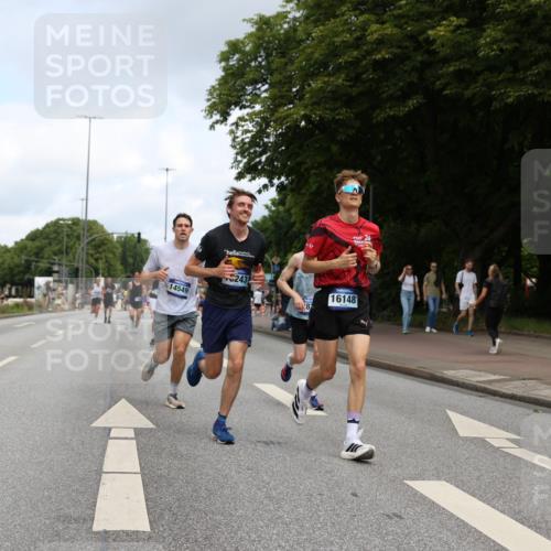 29.06.2025 - hella hamburg halbmarathon Yannick Fuchs http://msf.ph/oto/8182858 29.06.2025 10:28:55 20KM 1080, 1743, 2228, 2879, 3005, 5550, 6305, 7534, 7901, 9345, 9376, 9519, 10865, 11019, 13066, 13493, 13494, 13771, 14448, 14549, 15500, 15902, 16148, 16243, 16417, 17489, 17751, 17877, 18026, 18099, 18906 meine-sportfotos.de