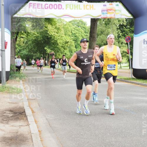 29.06.2025 - hella hamburg halbmarathon MichiJ http://msf.ph/oto/8183214 29.06.2025 10:17:45 Zwischen KM18-KM19 1122, 2604, 7651, 12529, 15576, 17354, 19042 meine-sportfotos.de