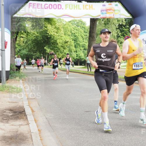 29.06.2025 - hella hamburg halbmarathon MichiJ http://msf.ph/oto/8183249 29.06.2025 10:17:46 Zwischen KM18-KM19 1122, 2604, 7651, 12529, 15576, 17354, 19042 meine-sportfotos.de