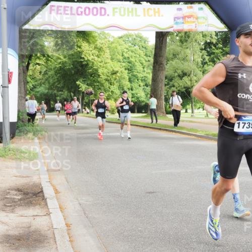 29.06.2025 - hella hamburg halbmarathon MichiJ http://msf.ph/oto/8183300 29.06.2025 10:17:46 Zwischen KM18-KM19 1122, 2604, 7651, 12529, 15576, 17354, 19042 meine-sportfotos.de