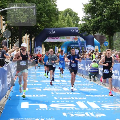 29.06.2025 - hella hamburg halbmarathon Zöllner http://msf.ph/oto/8183683 29.06.2025 10:41:25 Ziel 1570, 4303, 6771, 7432, 7774, 10783, 13876, 14555, 16816, 18412, 18509, 18573, 18764 meine-sportfotos.de