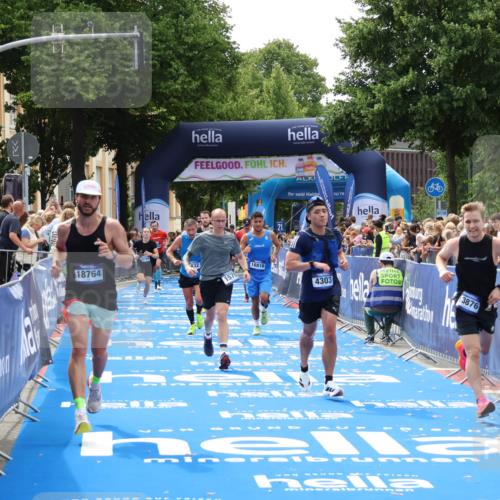 29.06.2025 - hella hamburg halbmarathon Zöllner http://msf.ph/oto/8183695 29.06.2025 10:41:25 Ziel 1570, 4303, 6771, 7432, 7774, 10783, 13876, 14555, 16816, 18412, 18509, 18573, 18764 meine-sportfotos.de