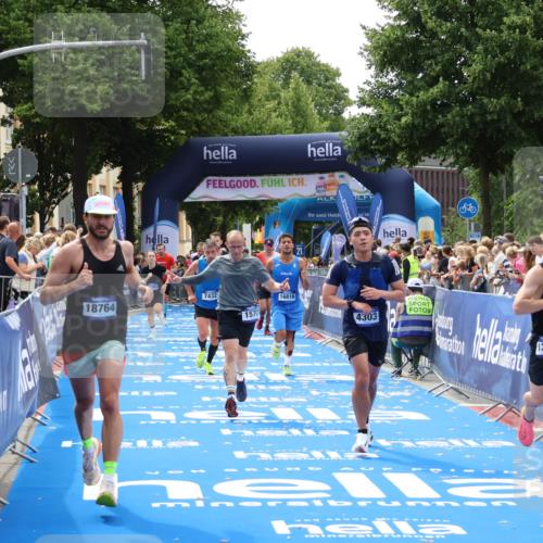 29.06.2025 - hella hamburg halbmarathon Zöllner http://msf.ph/oto/8183698 29.06.2025 10:41:25 Ziel 1570, 4303, 6771, 7432, 7774, 10783, 13876, 14555, 16816, 18412, 18509, 18573, 18764 meine-sportfotos.de