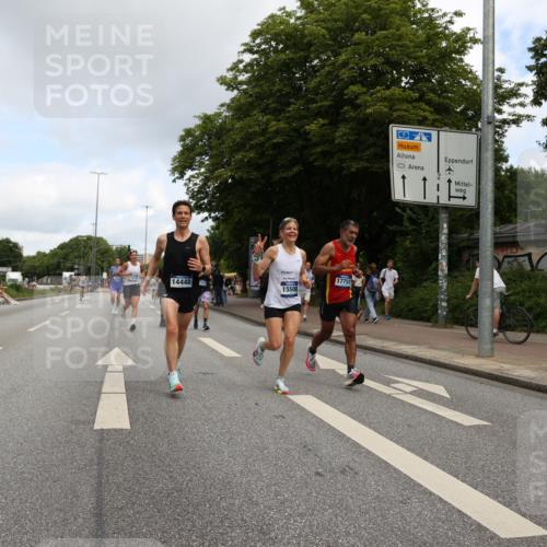 29.06.2025 - hella hamburg halbmarathon Yannick Fuchs http://msf.ph/oto/8183727 29.06.2025 10:29:00 20KM 1080, 2228, 2879, 3005, 5550, 6305, 7534, 7884, 7901, 9376, 9519, 11019, 11202, 11230, 13493, 13494, 13771, 14448, 14549, 15500, 15902, 16148, 16243, 16417, 17489, 17751, 17877, 18026, 18906 meine-sportfotos.de