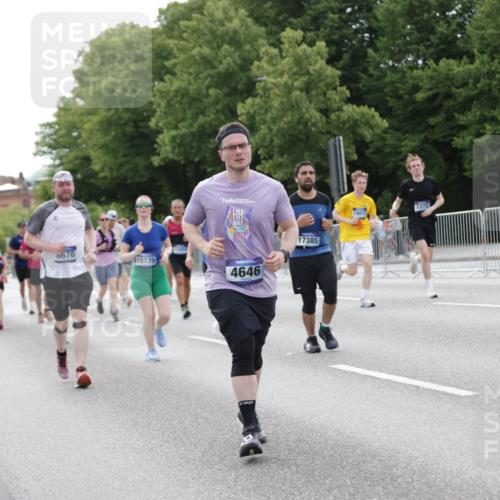 29.06.2025 - hella hamburg halbmarathon Jannik Wohlers http://msf.ph/oto/8184051 29.06.2025 10:23:21 Lombardsbrücke 1304, 1545, 2125, 2489, 4122, 4391, 4646, 4990, 5055, 5160, 5358, 5406, 6747, 8031, 8149, 8181, 8676, 9603, 9715, 10649, 11044, 11300, 11454, 11793, 13149, 14521, 15739, 15853, 16251, 16331, 17199, 17385, 17513, 18091, 18314, 18745, 18865, 18998, 19017 meine-sportfotos.de