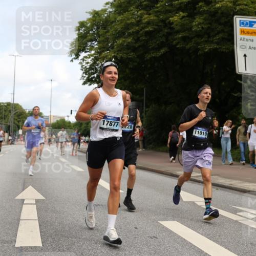 29.06.2025 - hella hamburg halbmarathon Yannick Fuchs http://msf.ph/oto/8184065 29.06.2025 10:29:03 20KM 1080, 2228, 2879, 3005, 5550, 6305, 7534, 7884, 7901, 9376, 9519, 11019, 11202, 11230, 11661, 13771, 14448, 14549, 15500, 15902, 16148, 16243, 16417, 17751, 17877, 18026, 18837 meine-sportfotos.de