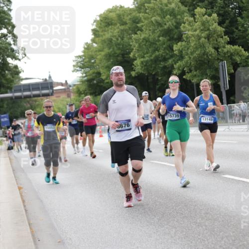 29.06.2025 - hella hamburg halbmarathon Jannik Wohlers http://msf.ph/oto/8184164 29.06.2025 10:23:22 Lombardsbrücke 1304, 1545, 2125, 2489, 4122, 4646, 4990, 5055, 5160, 5358, 5406, 6747, 8031, 8149, 8181, 8676, 9603, 9715, 10649, 11044, 11300, 11454, 11793, 13149, 14521, 15739, 15853, 16251, 16331, 17199, 17385, 17513, 18091, 18314, 18745, 18865, 18998, 19017 meine-sportfotos.de