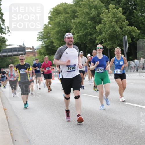 29.06.2025 - hella hamburg halbmarathon Jannik Wohlers http://msf.ph/oto/8184270 29.06.2025 10:23:23 Lombardsbrücke 1304, 1545, 2125, 2489, 4122, 4646, 4990, 5055, 5160, 5358, 6747, 8031, 8149, 8181, 8502, 8676, 9217, 9603, 9715, 10649, 11044, 11300, 11454, 11793, 13149, 14521, 15739, 15853, 16331, 17385, 17513, 18091, 18314, 18745, 18865, 18998, 19017 meine-sportfotos.de