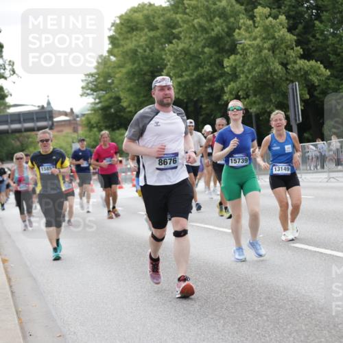 29.06.2025 - hella hamburg halbmarathon Jannik Wohlers http://msf.ph/oto/8184304 29.06.2025 10:23:23 Lombardsbrücke 1304, 1545, 2125, 2489, 4122, 4646, 4990, 5055, 5160, 5358, 6747, 8031, 8149, 8181, 8502, 8676, 9217, 9603, 9715, 10649, 11044, 11300, 11454, 11793, 13149, 14521, 15739, 15853, 16331, 17385, 17513, 18091, 18314, 18745, 18865, 18998, 19017 meine-sportfotos.de